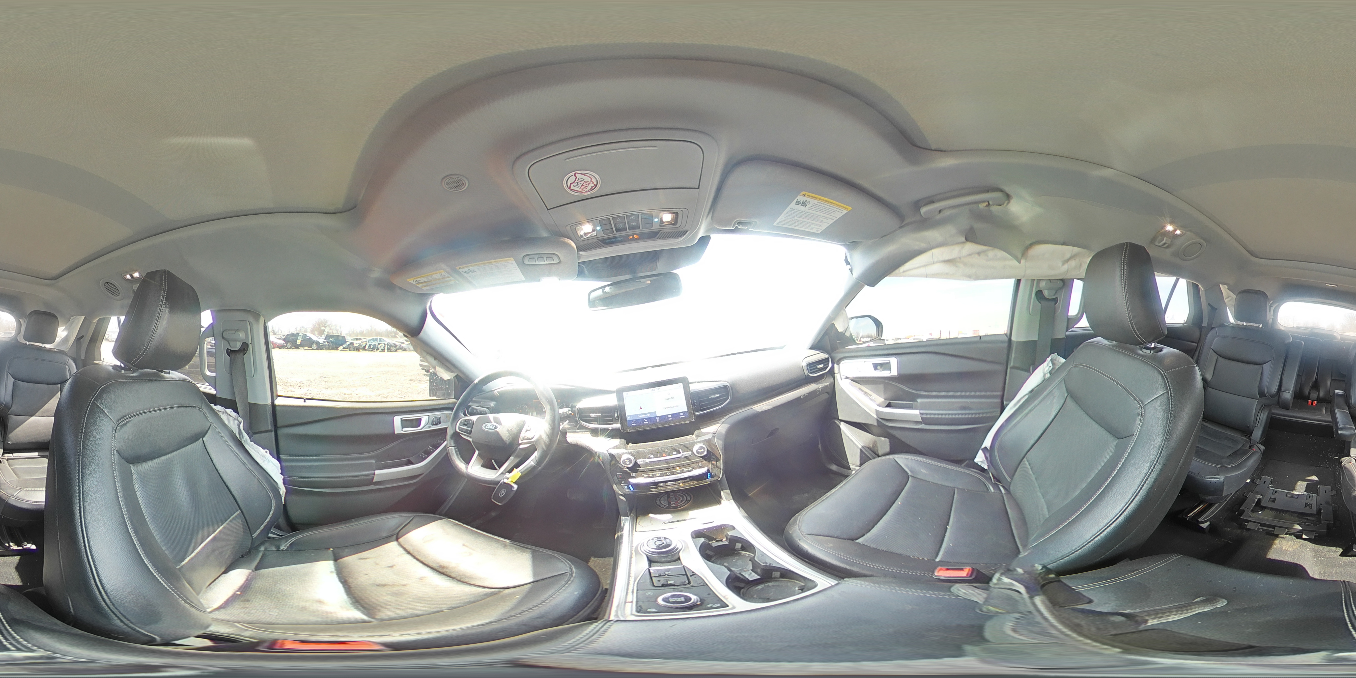 2021 Ford Explorer - Image 14