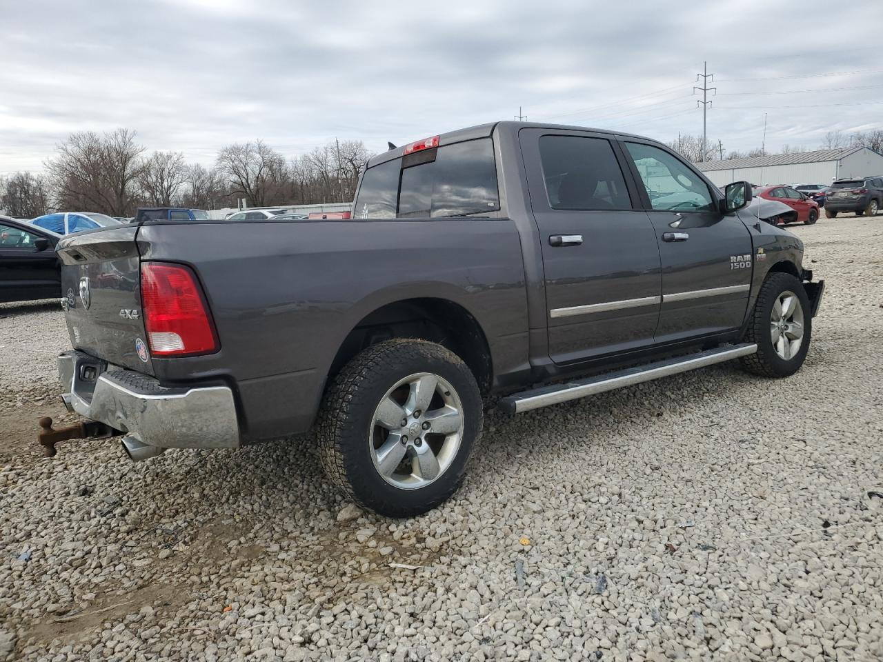 2015 RAM 1500 - Image 3