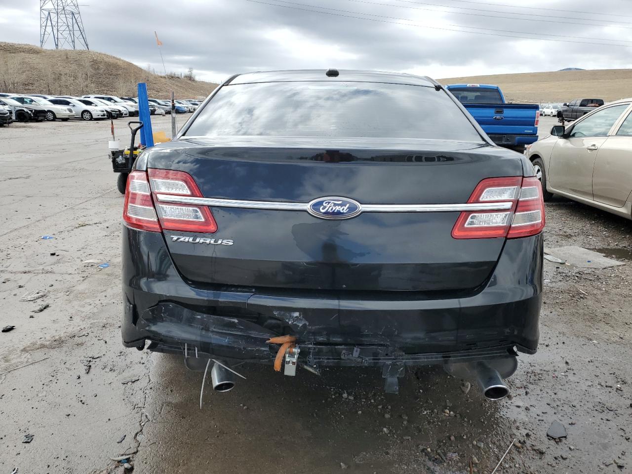 2013 Ford Taurus - Image 6