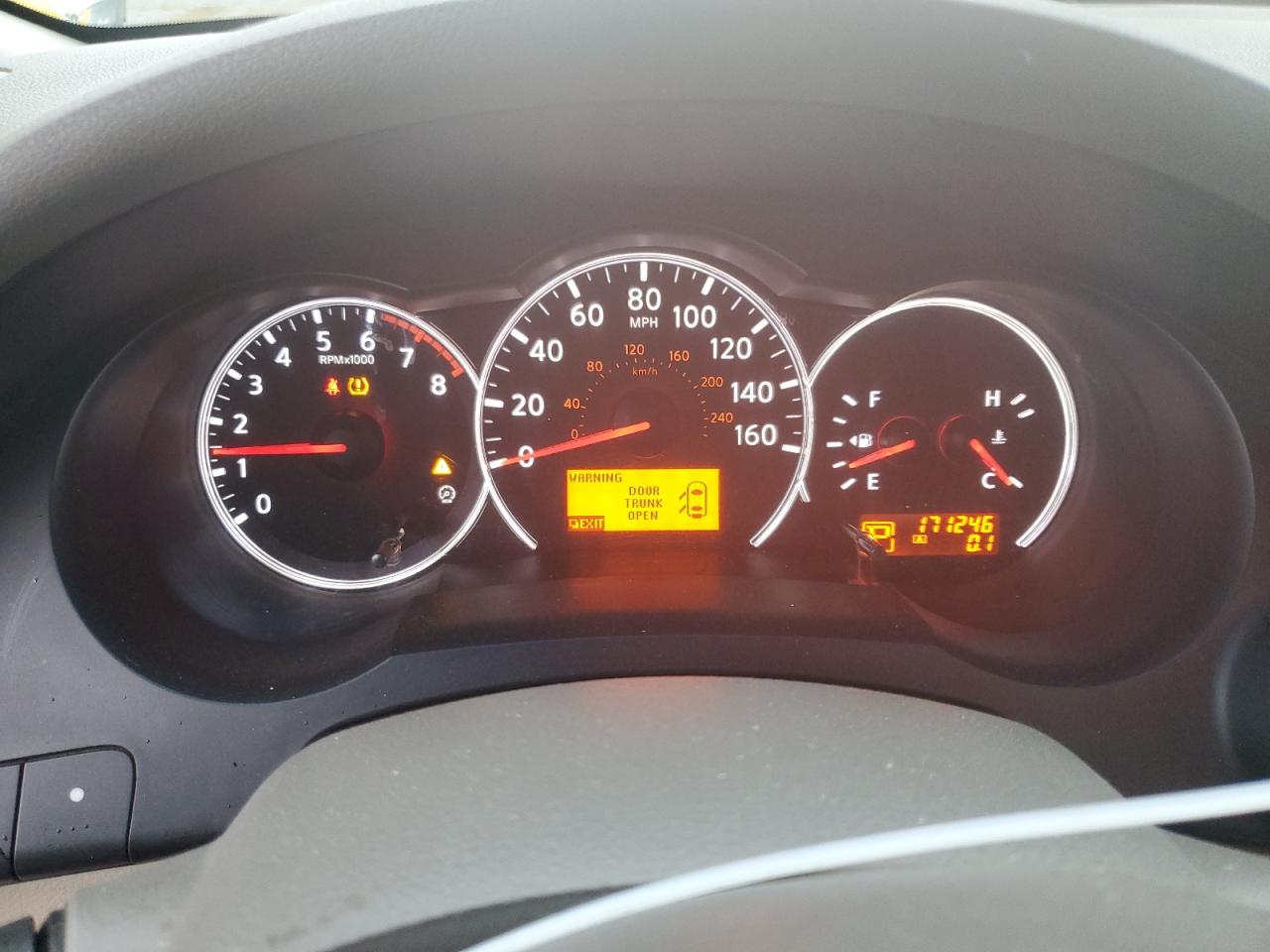 2011 Nissan Altima - Image 9