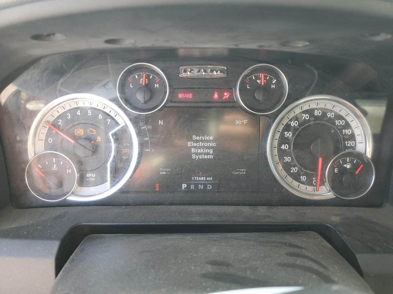2014 RAM 1500 - Image 9