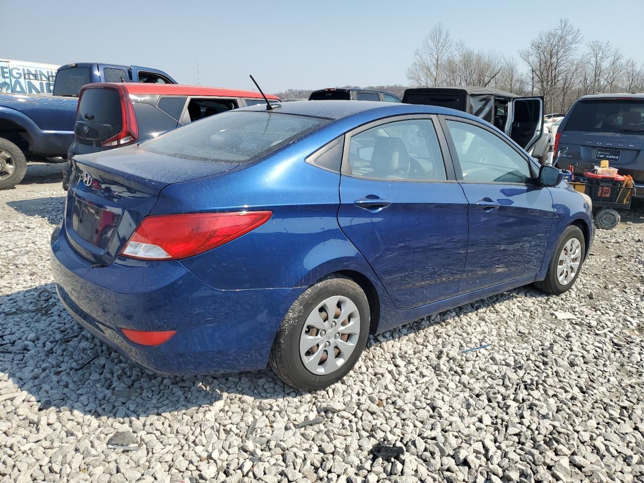 2016 Hyundai Accent - Image 3