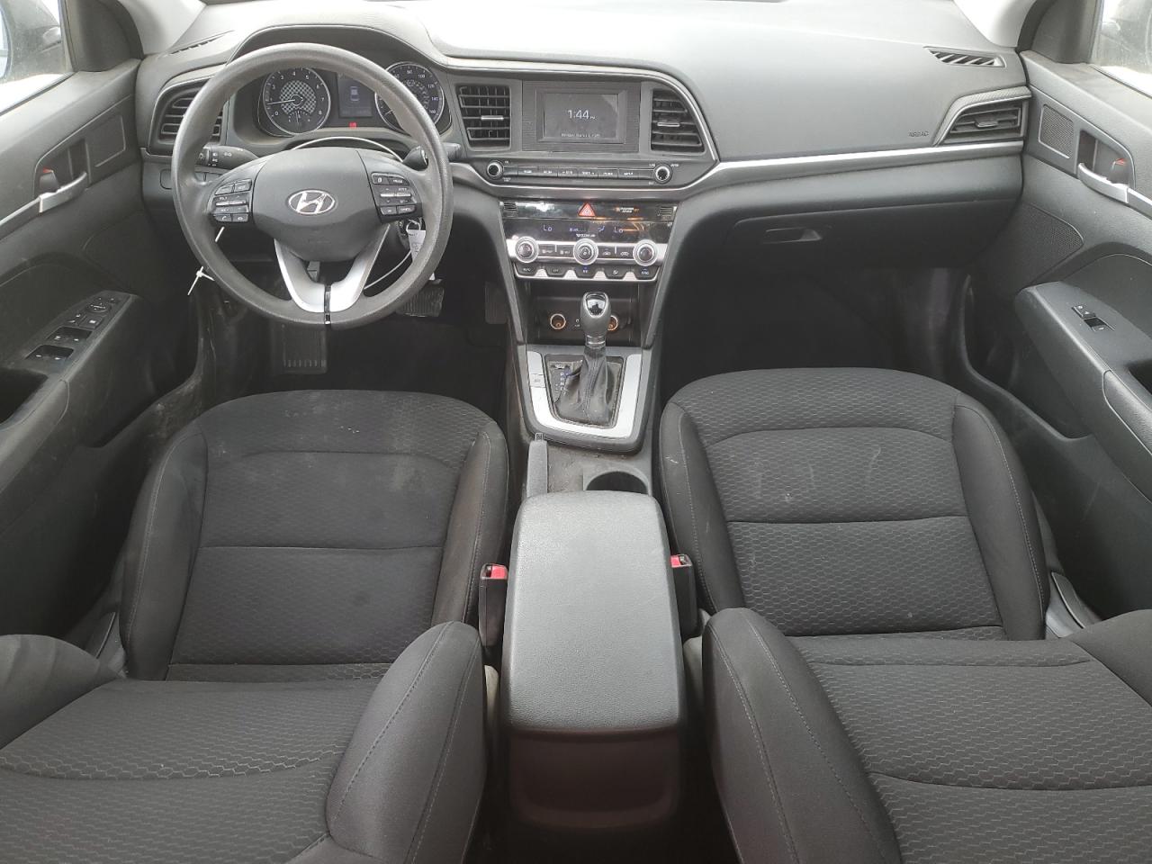 2020 Hyundai Elantra - Image 8