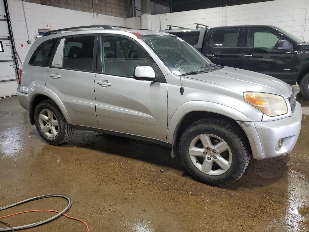 2005 Toyota RAV 4 - Image 4