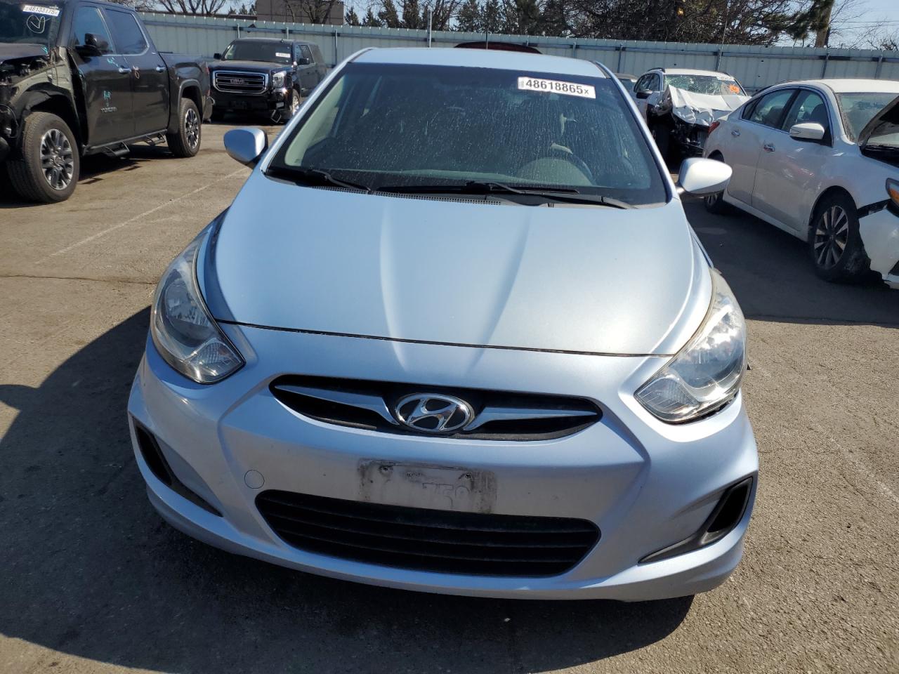 2013 Hyundai Accent - Image 5