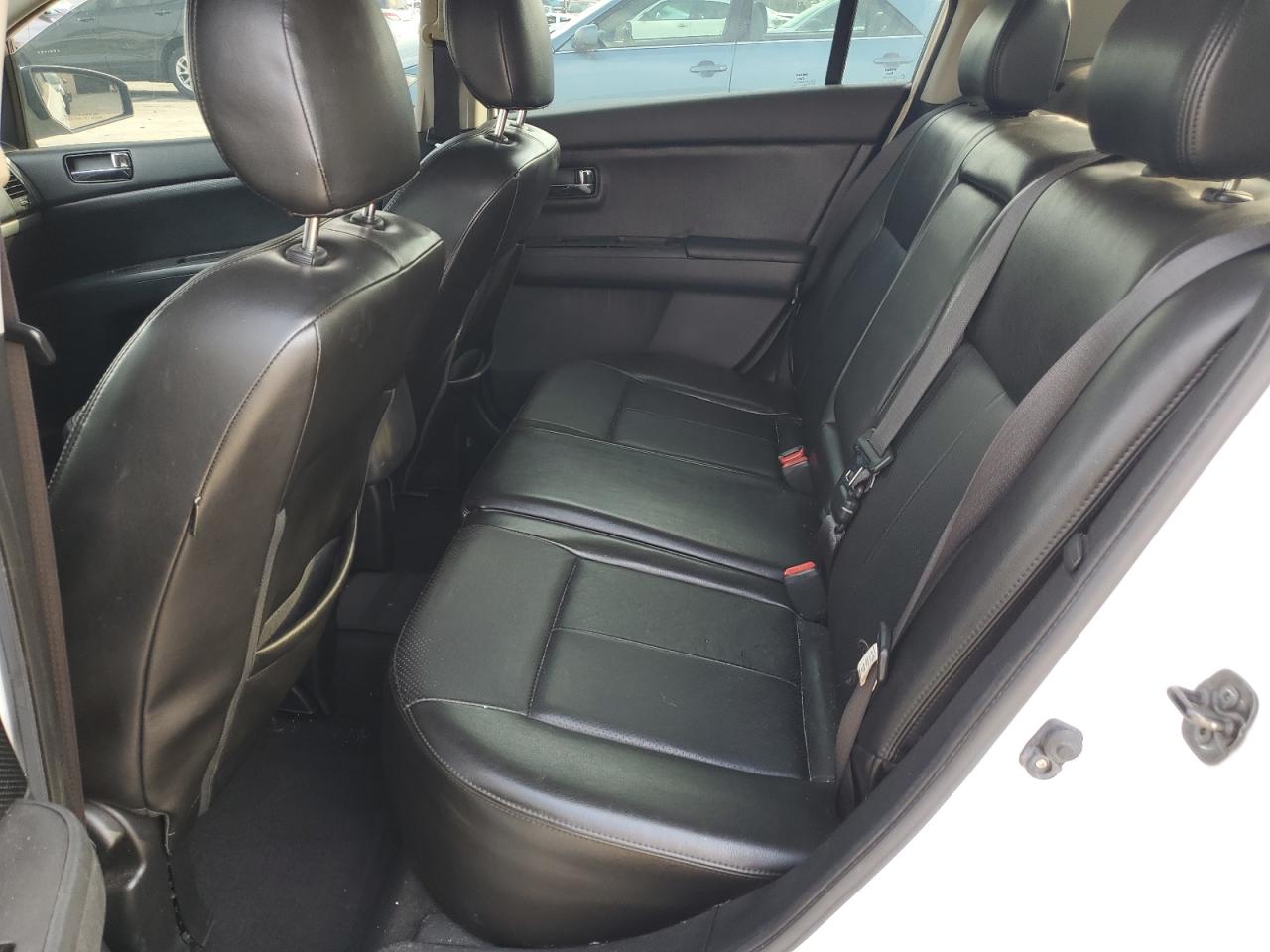 2012 Nissan Sentra - Image 10