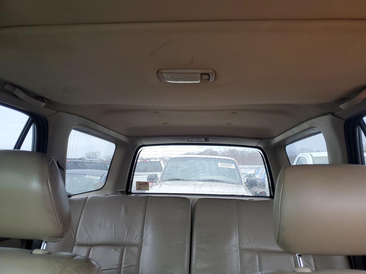 2001 Toyota 4Runner - Image 10