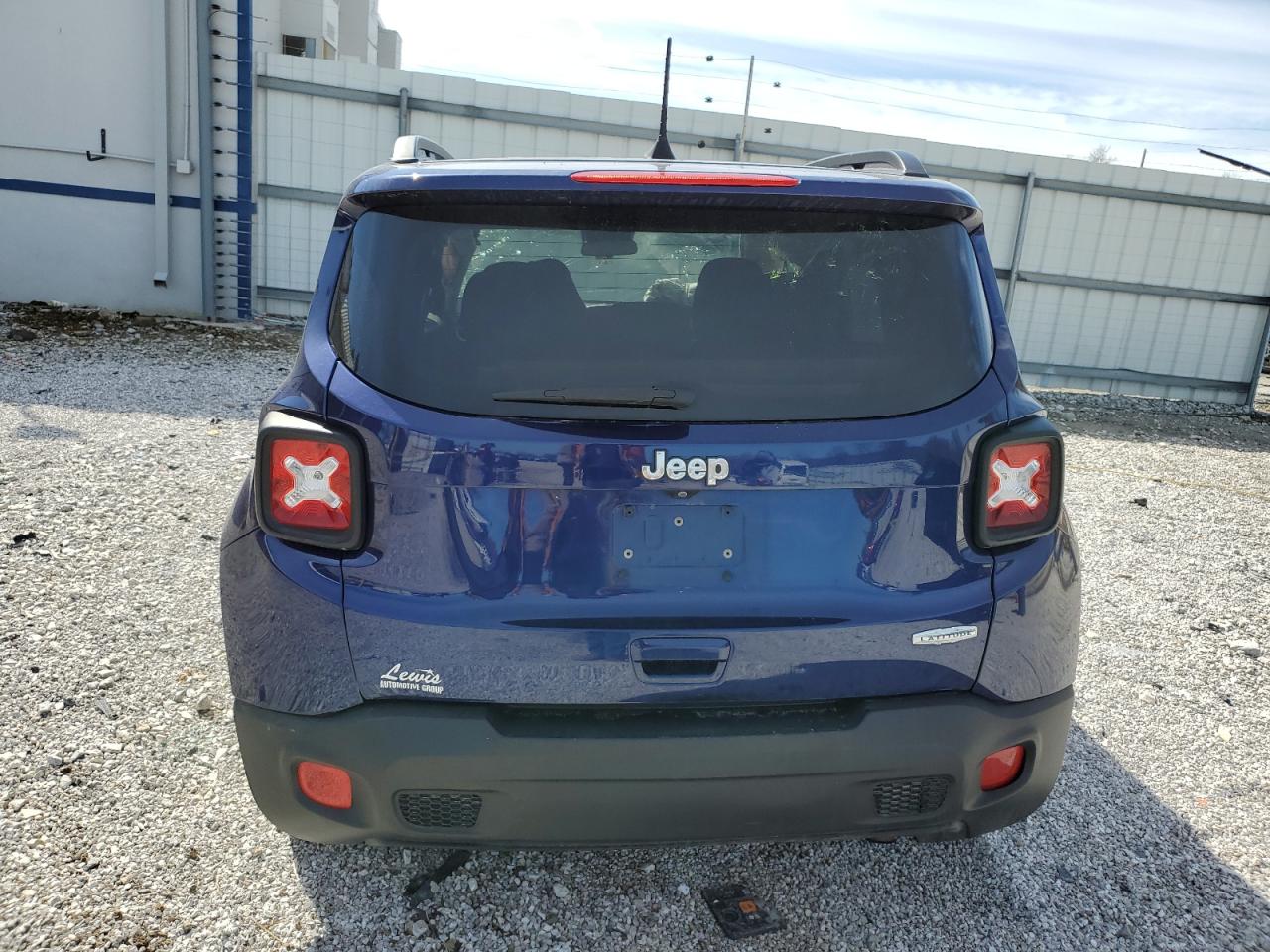 2018 Jeep Renegade Latitude VIN: ZACCJABB8JPJ21950 Lot: 48224155