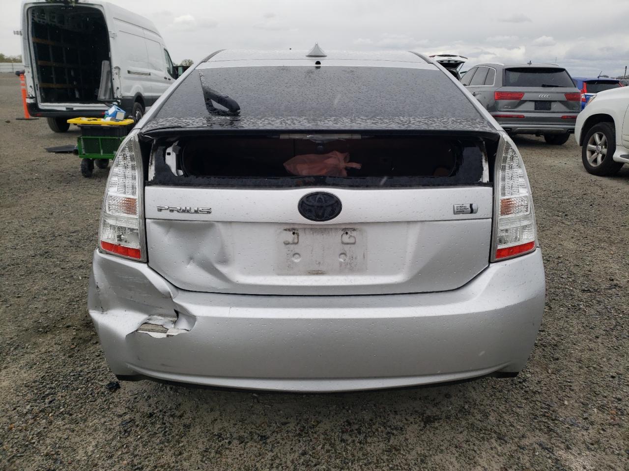 2011 Toyota Prius - Image 6