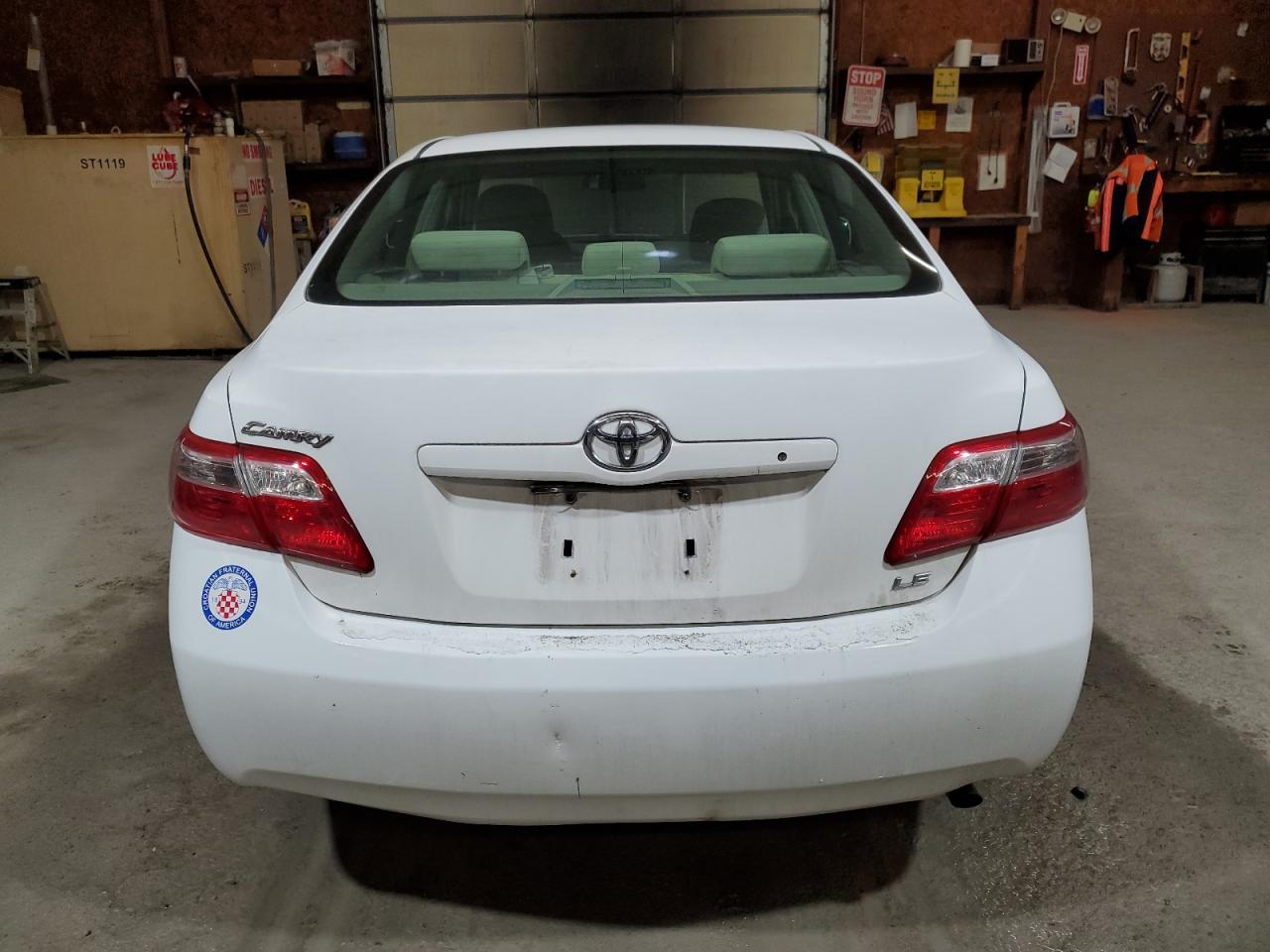 2009 Toyota Camry - Image 6