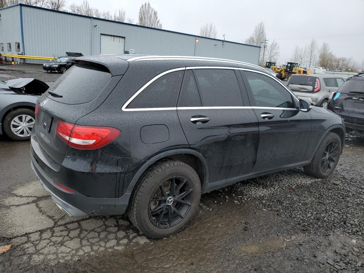 2018 Mercedes-Benz GLC - Image 3