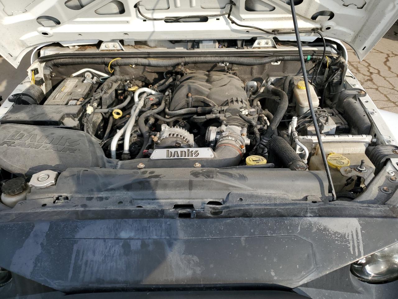 2012 Jeep Wrangler - Image 12