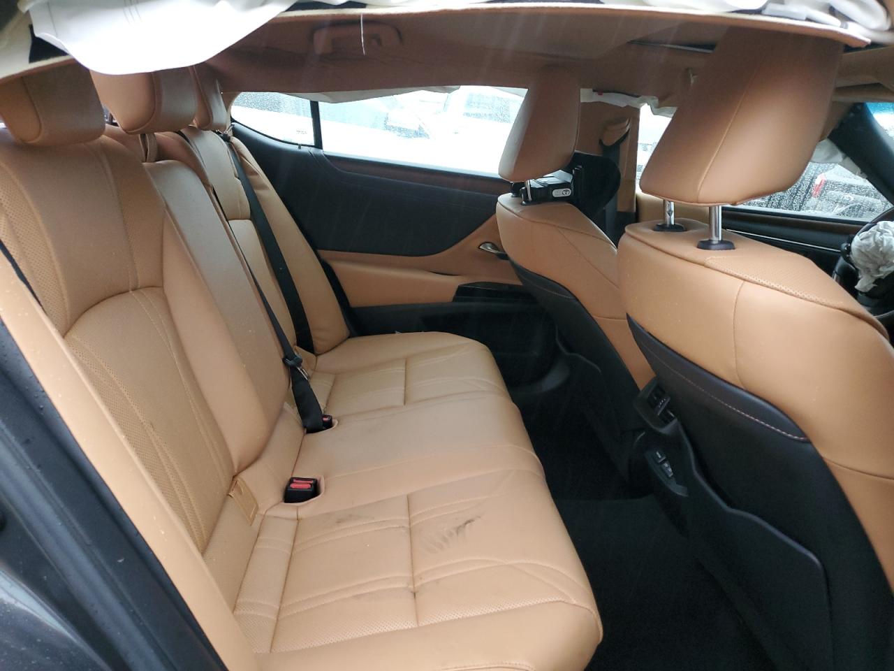 2023 Lexus ES - Image 10
