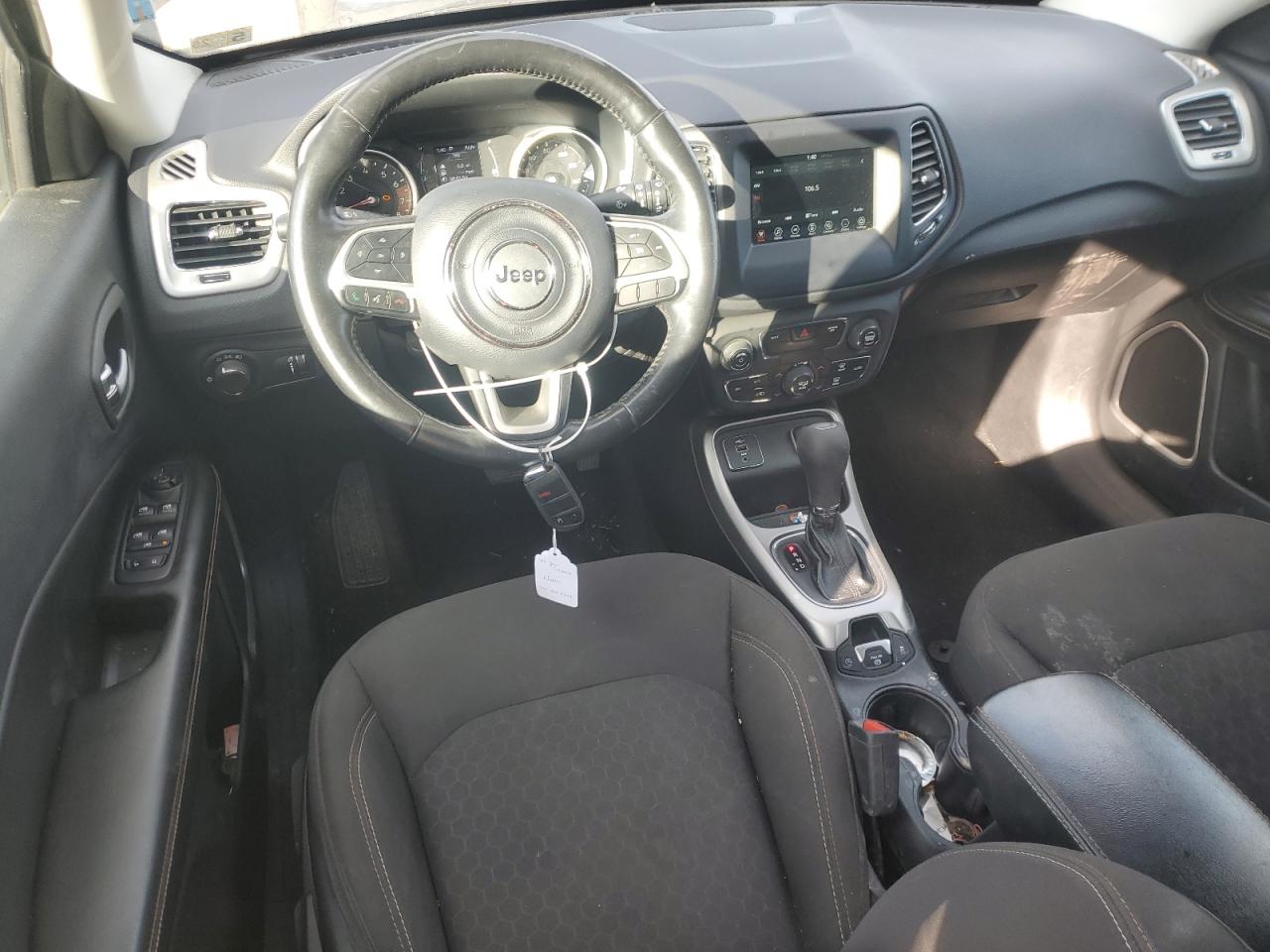 2020 Jeep Compass - Image 8