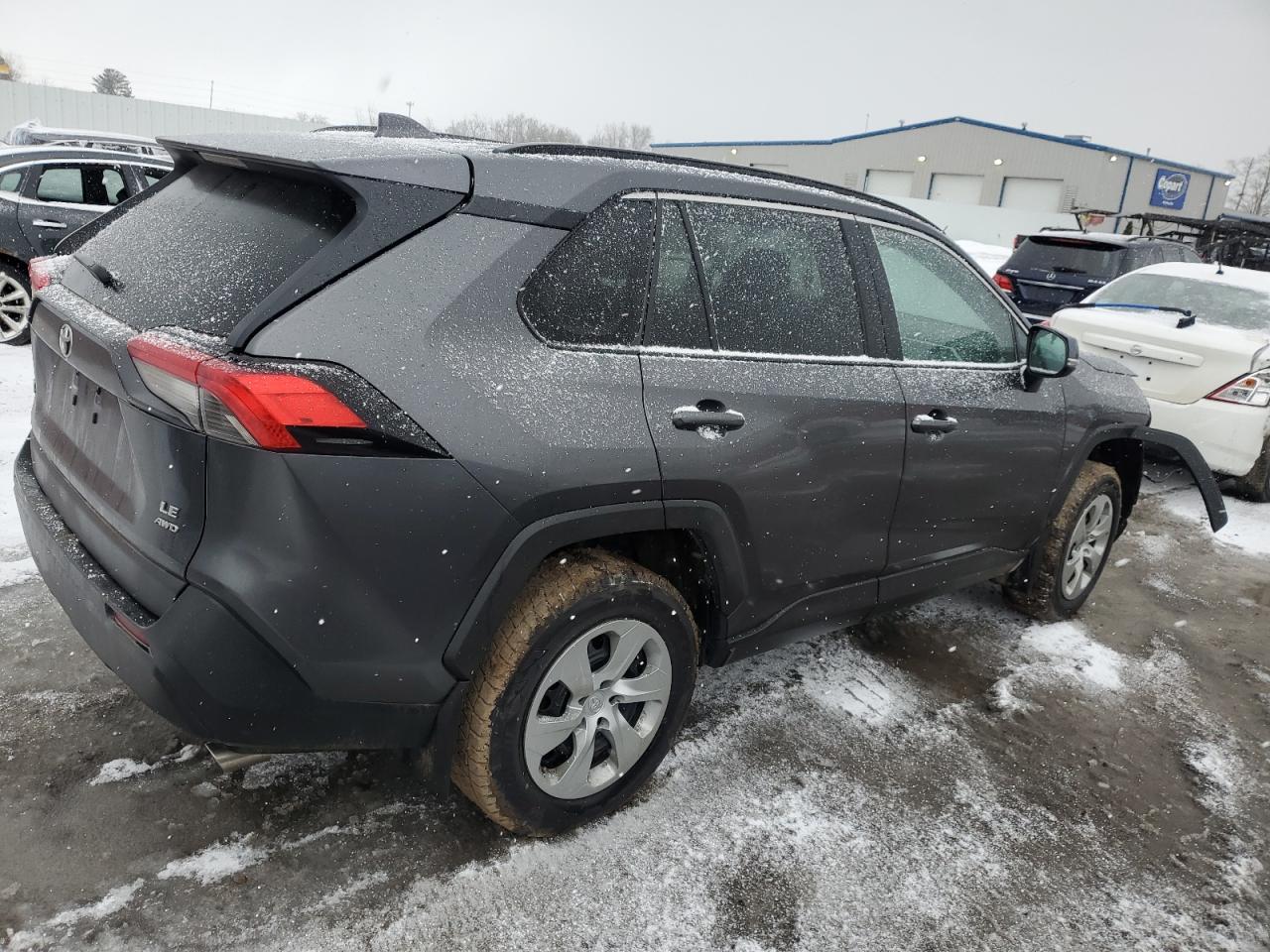 2021 Toyota RAV 4 - Image 3