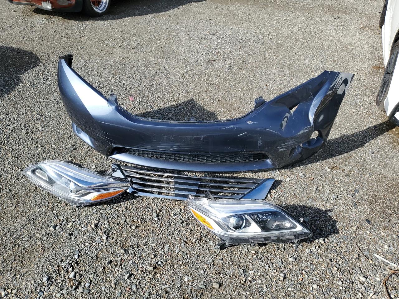 2015 Toyota Sienna - Image 13