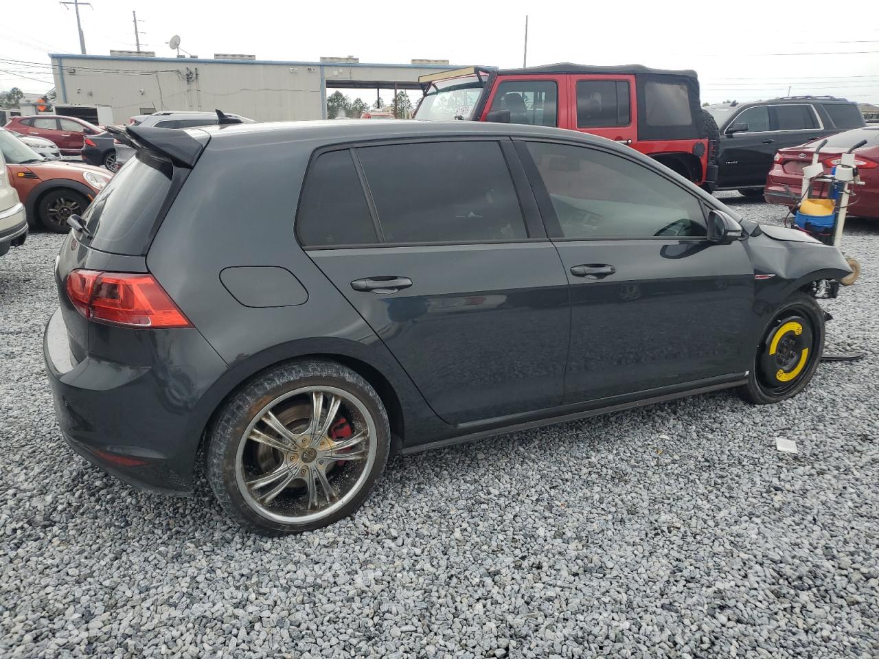 2016 Volkswagen GTI - Image 3