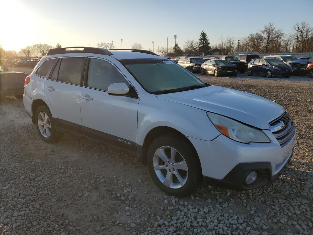 2013 Subaru Outback - Image 4