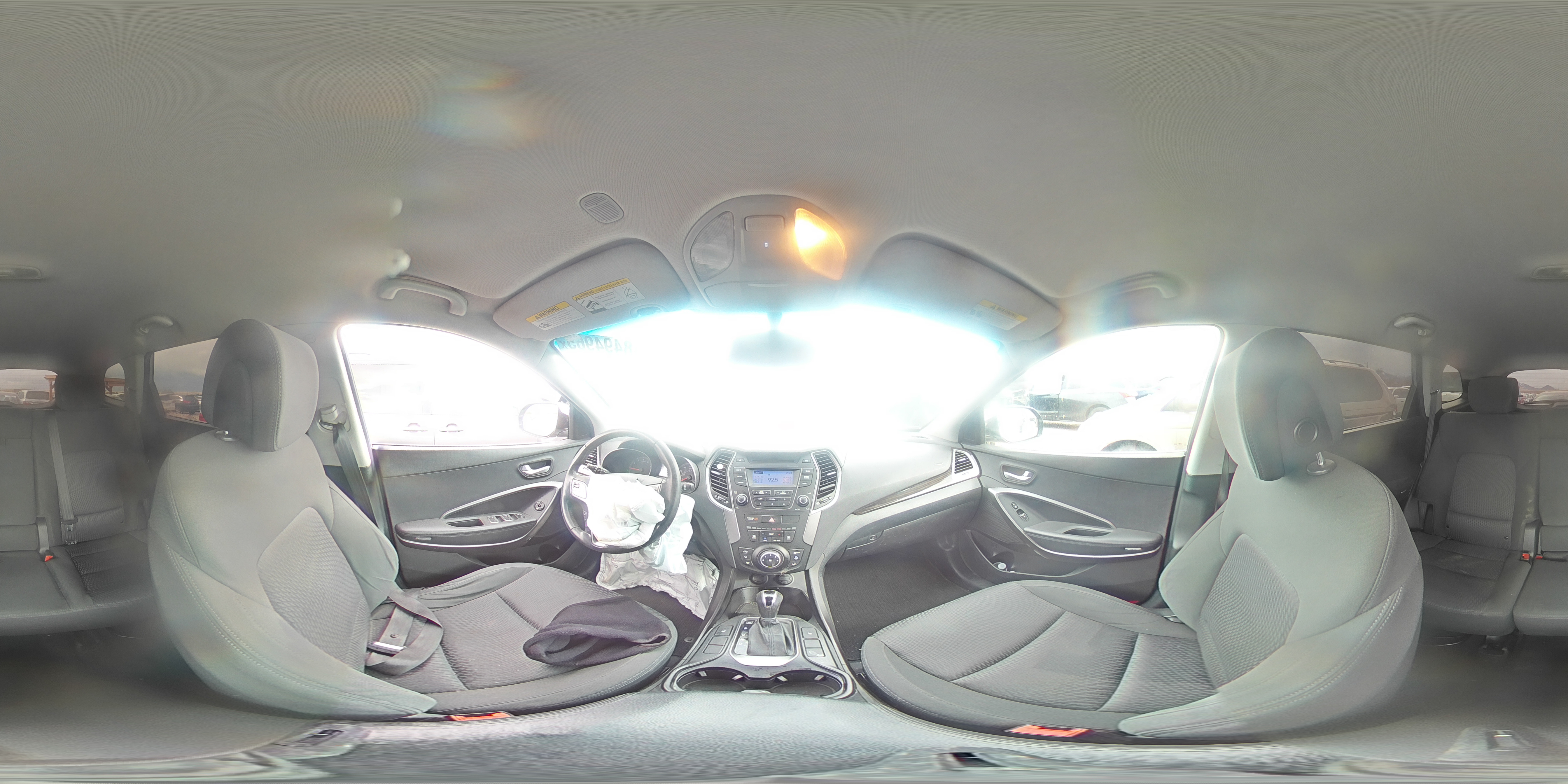2013 Hyundai Santa Fe - Image 13