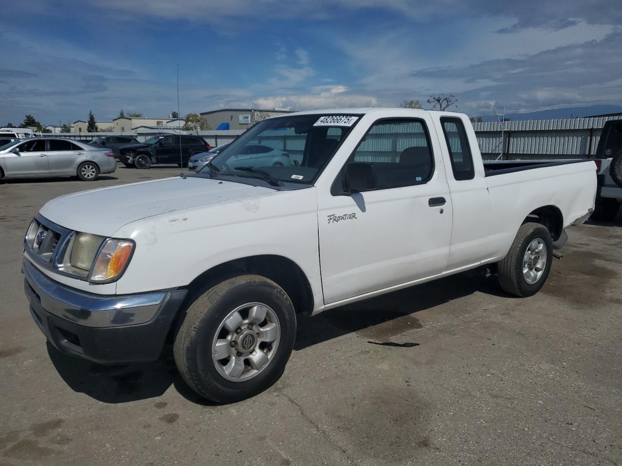 1998 Nissan Frontier King Cab Xe zu verkaufen in Bakersfield, CA - All Over