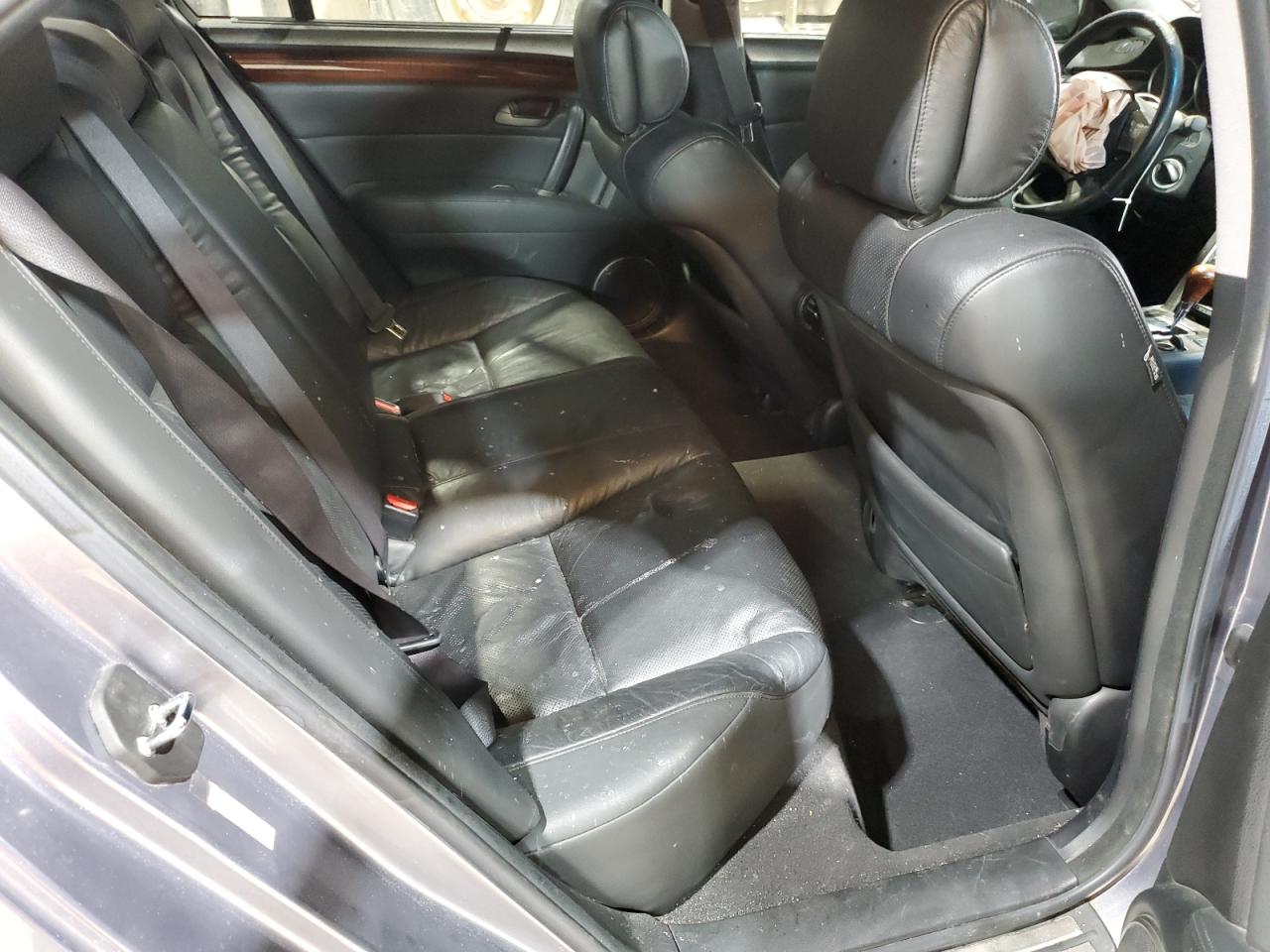 2007 Acura RL - Image 11