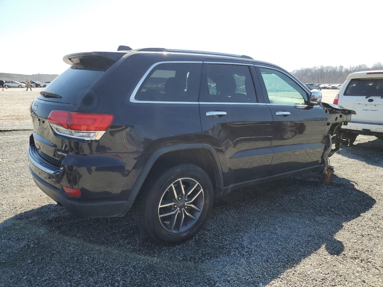 2019 Jeep Grand Cherokee - Image 3