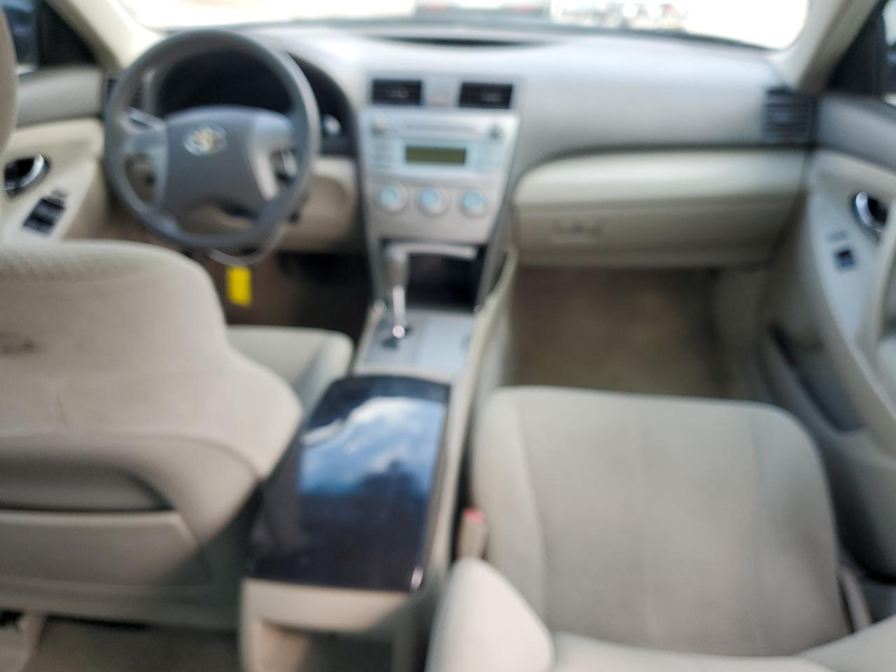 2009 Toyota Camry - Image 8
