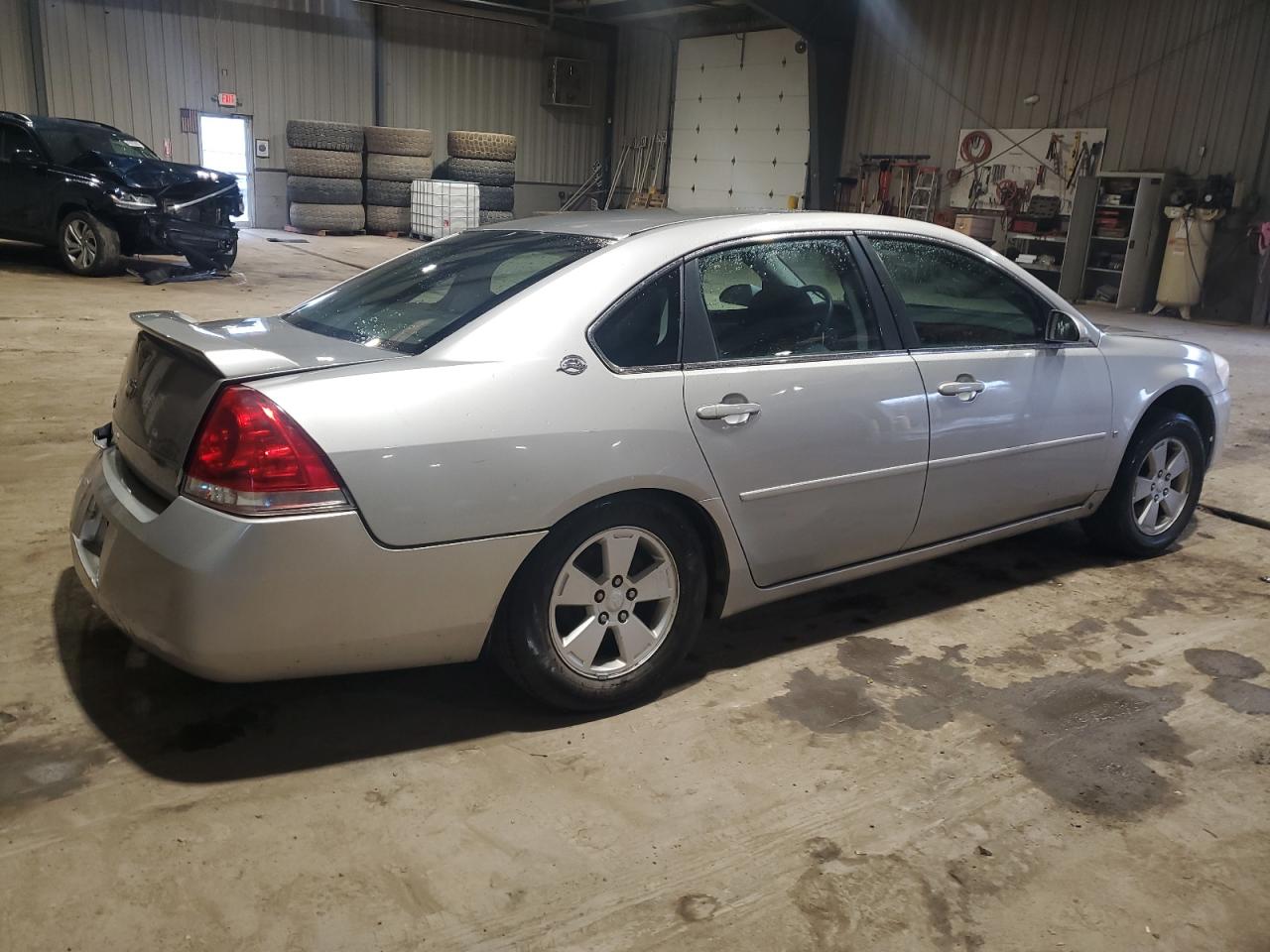 2008 Chevrolet Impala - Image 3