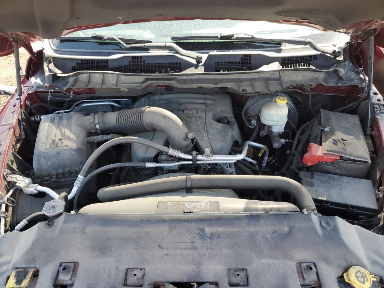 2014 RAM 1500 - Image 12