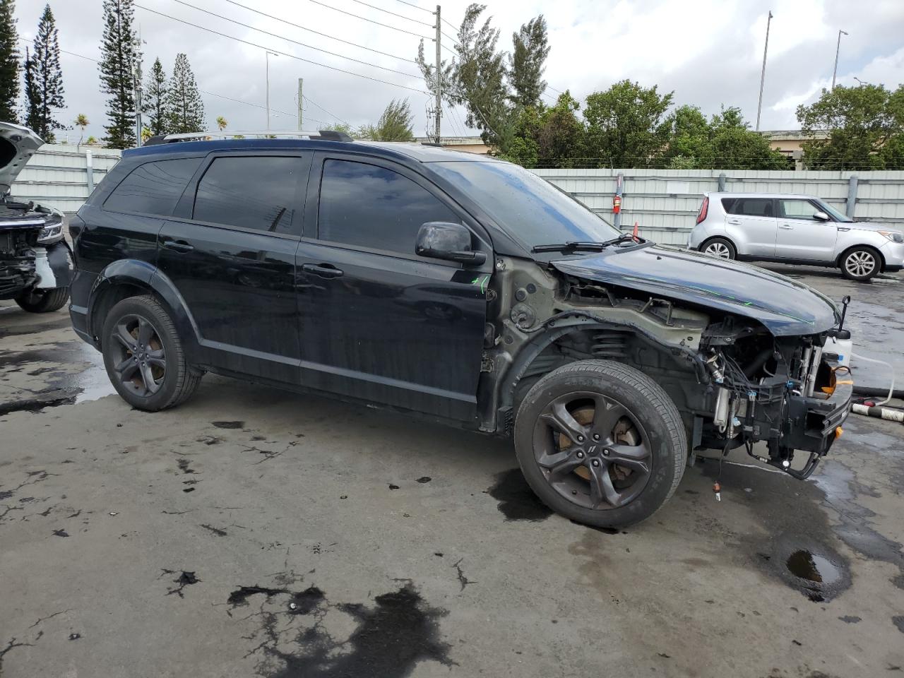 2018 Dodge Journey - Image 4