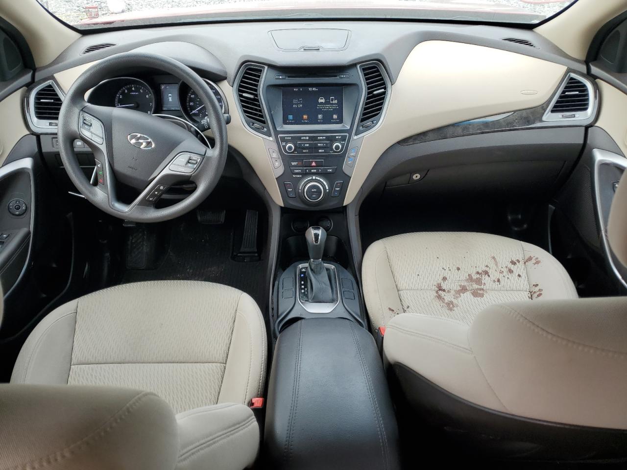 2017 Hyundai Santa Fe - Image 8