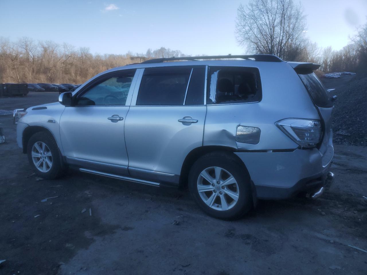 2003 Honda CR-V - Image 2