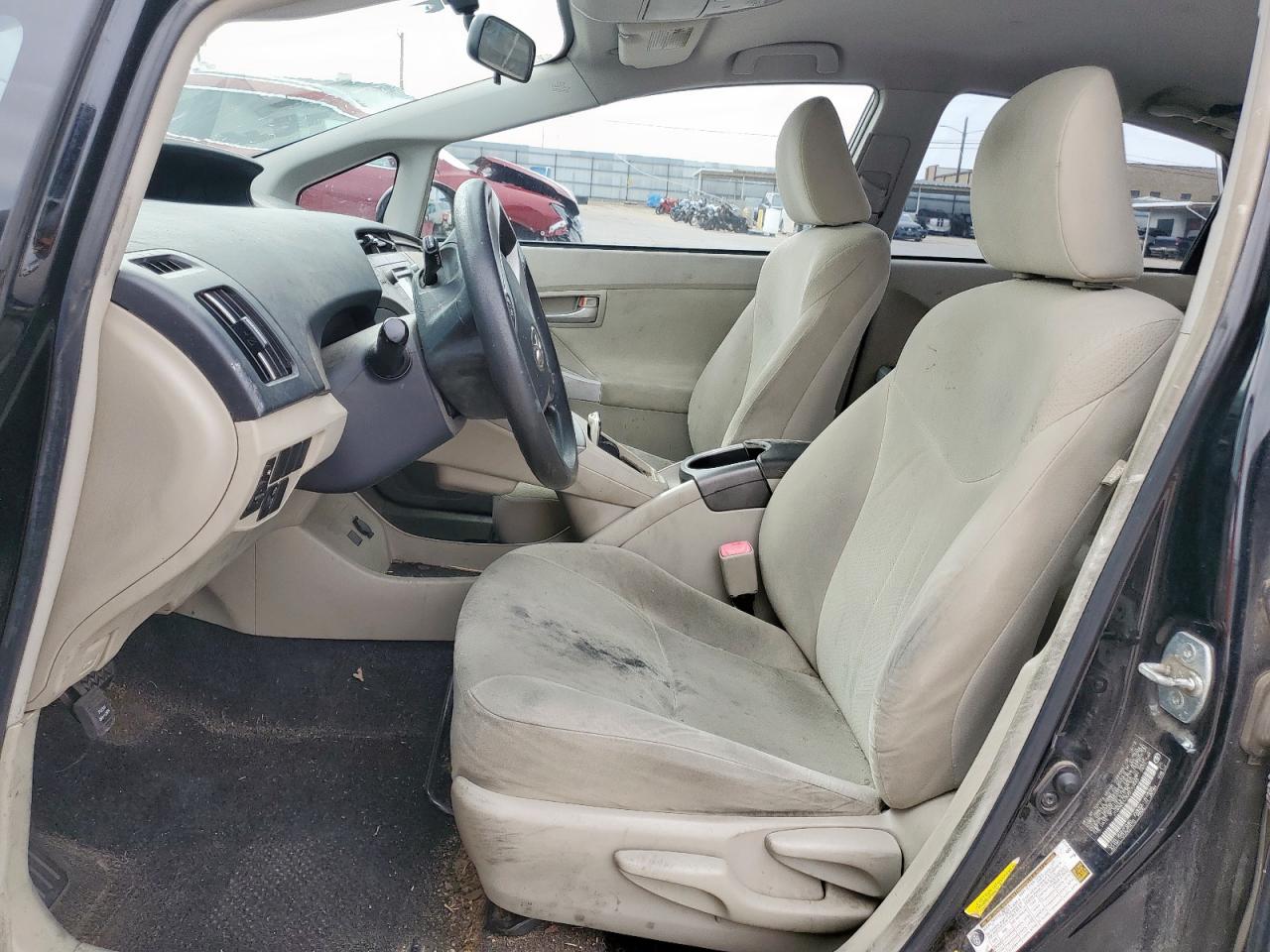 2013 Toyota Prius - Image 7