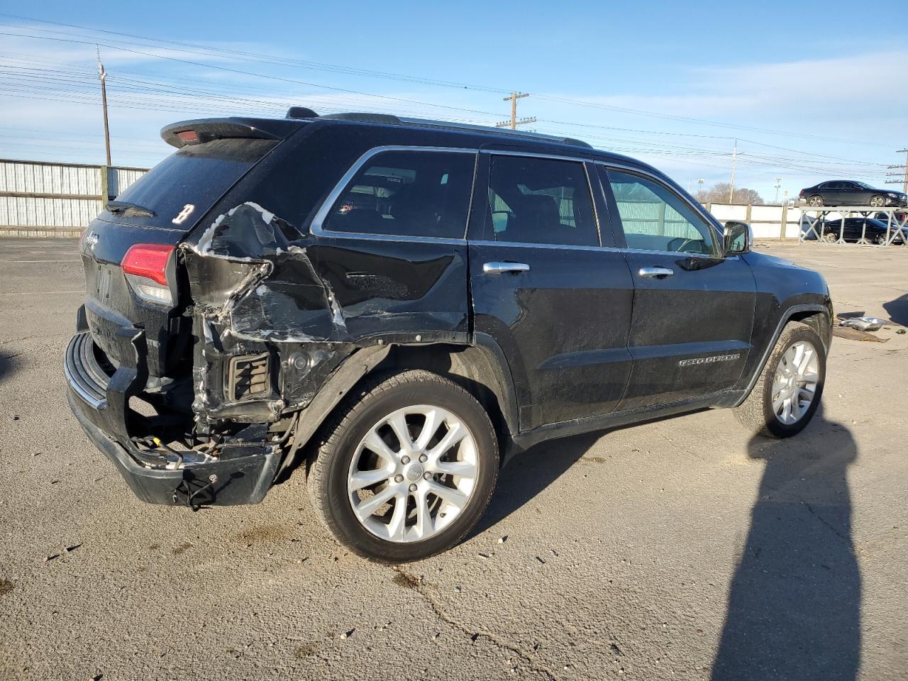 2017 Jeep Grand Cherokee - Image 3