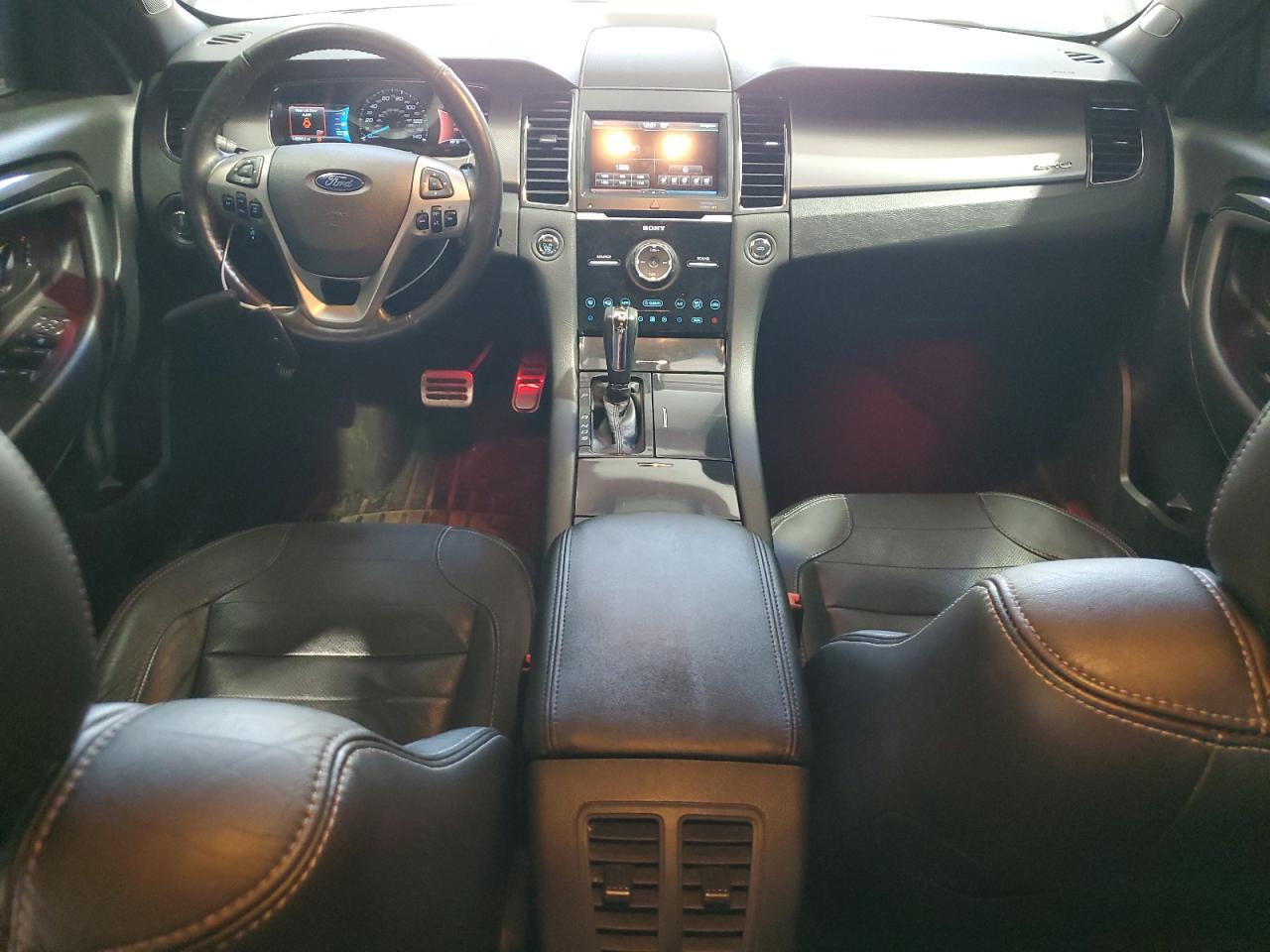 2014 Ford Taurus - Image 8