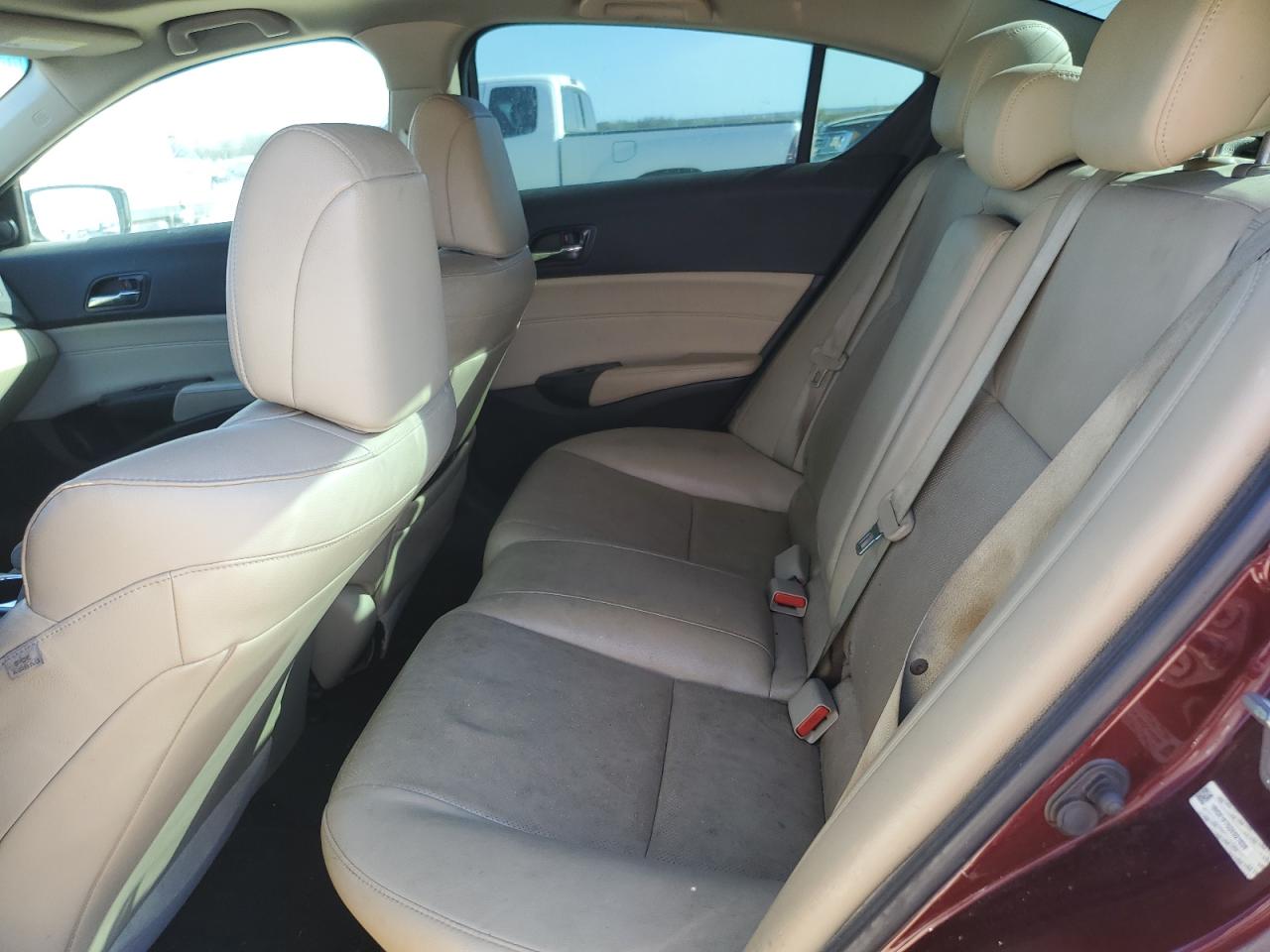 2013 Acura ILX - Image 10