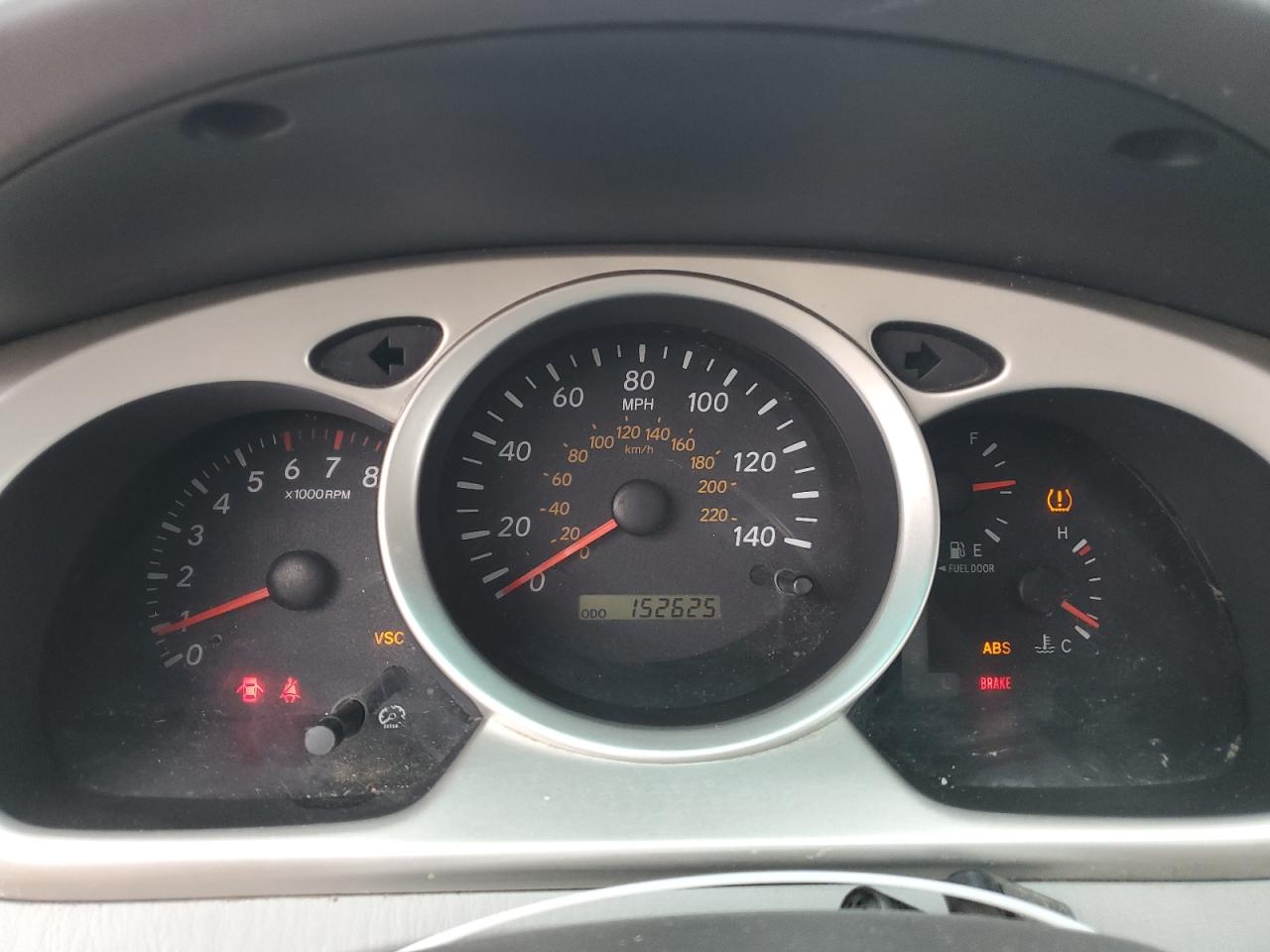 2004 Toyota Highlander - Image 9