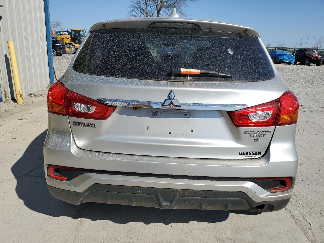 2018 Mitsubishi Outlander - Image 6