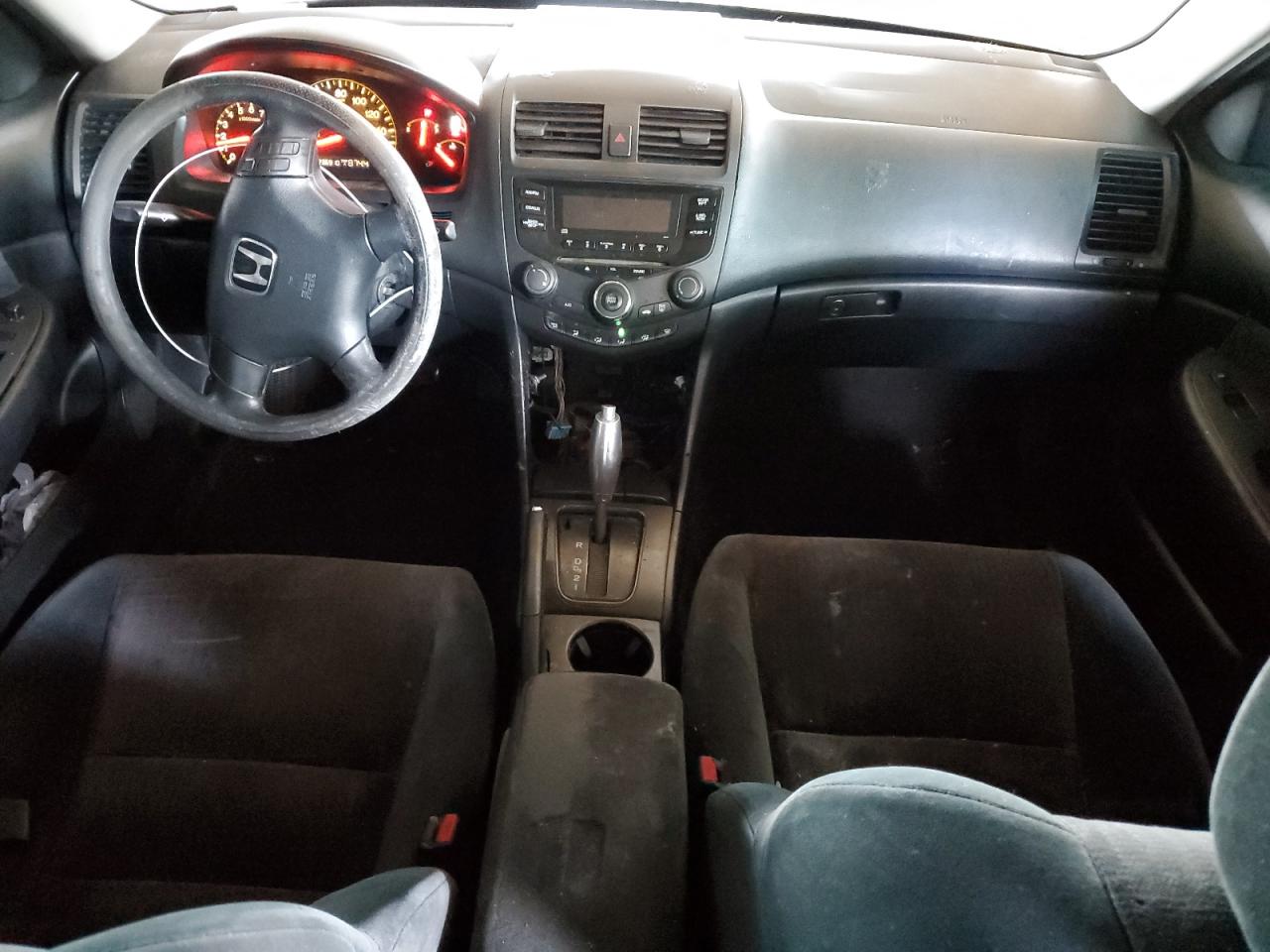 2003 Honda Accord - Image 8