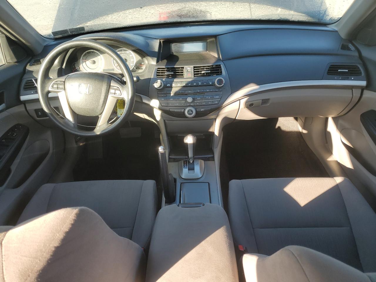 2012 Honda Accord - Image 8