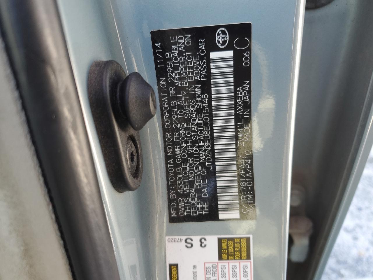 2014 Toyota Prius - Image 12