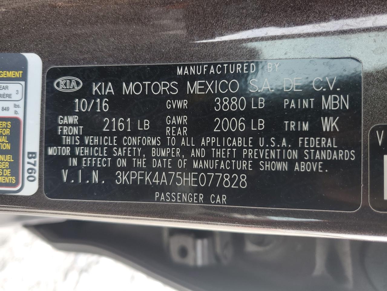 2017 Kia Forte - Image 15