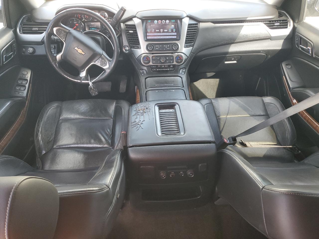2018 Chevrolet Tahoe C1500 Premier VIN: 1GNSCCKC0JR335286 Lot: 50105345