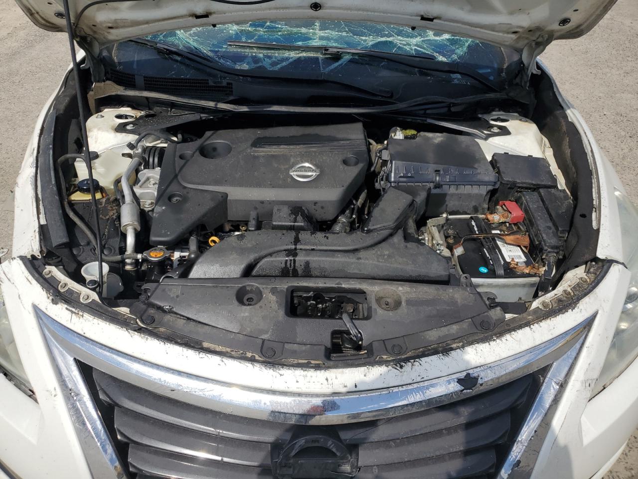 2015 Nissan Altima - Image 11
