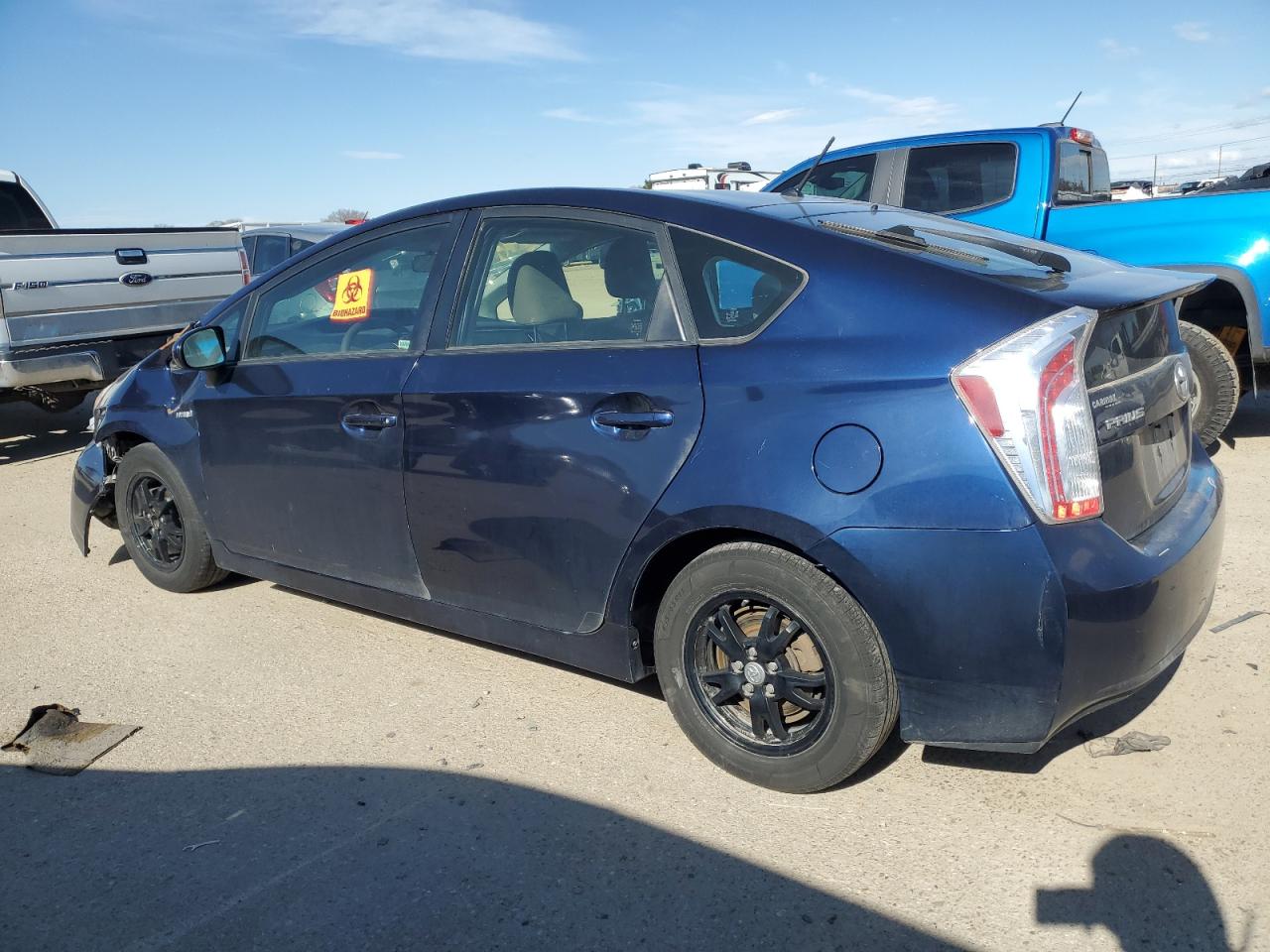2015 Toyota Prius - Image 2