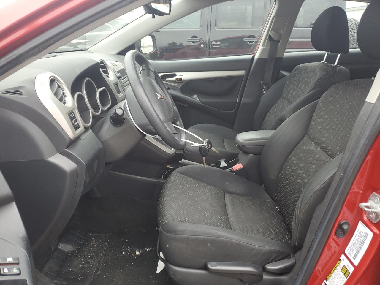2009 Pontiac Vibe - Image 7