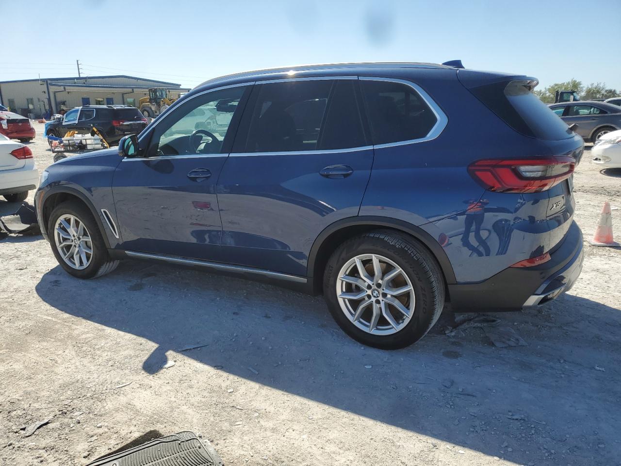 2019 BMW X5 - Image 2