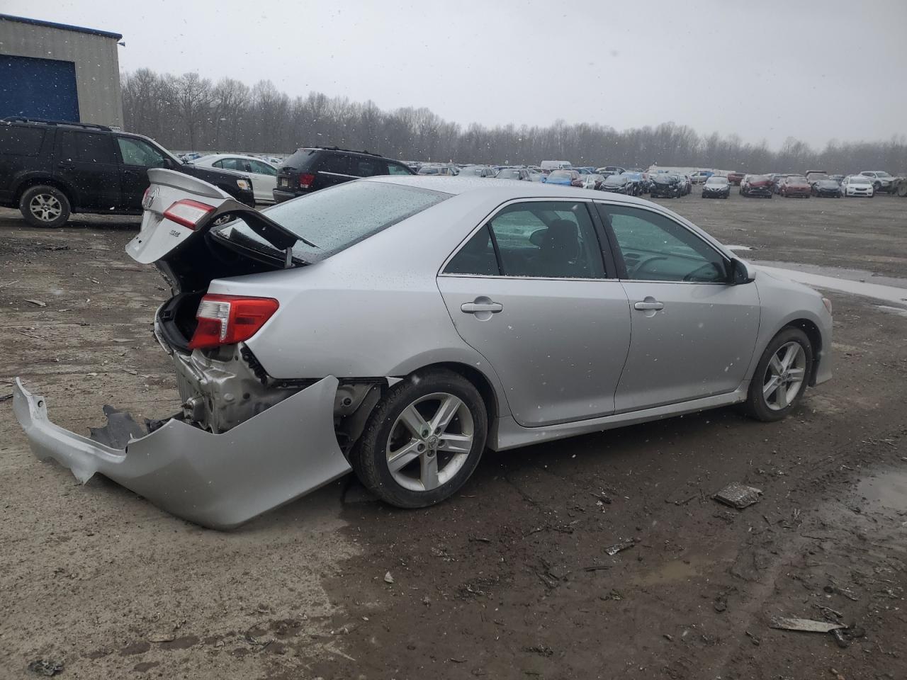 2013 Toyota Camry - Image 3