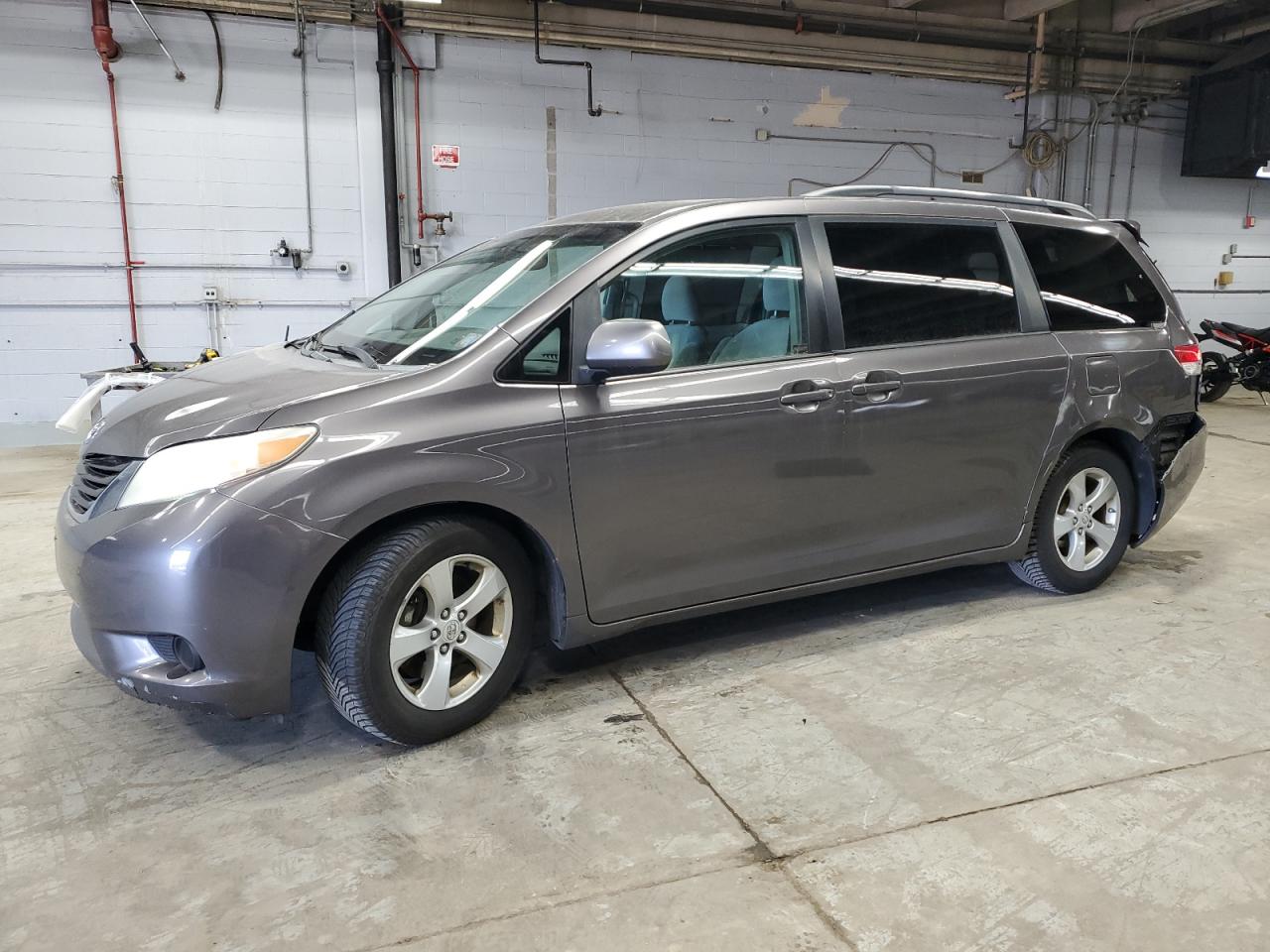 2011 Toyota Sienna - Image 1