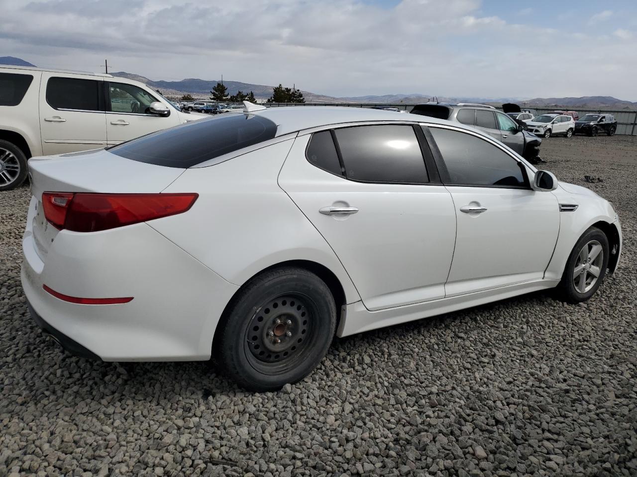 2015 Kia Optima - Image 3